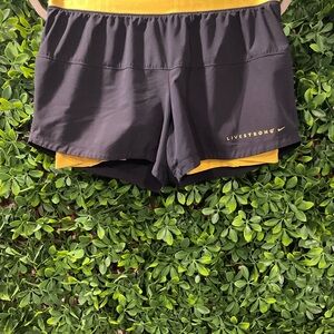 Nike LIVESTRONG Women's Black Shorts Size Medium